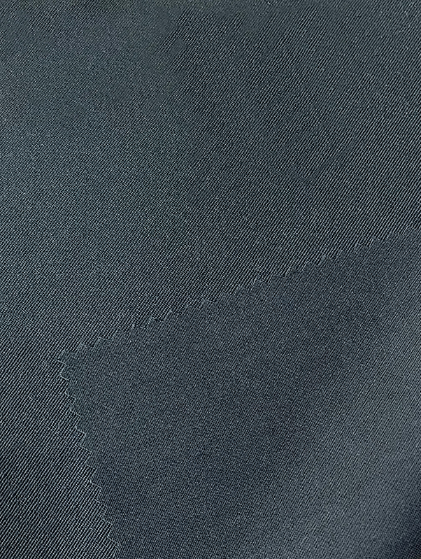 TR SUITING AH-62722 72%T+28%R Presteert beter dan andere natuurlijke en synthetische vezels